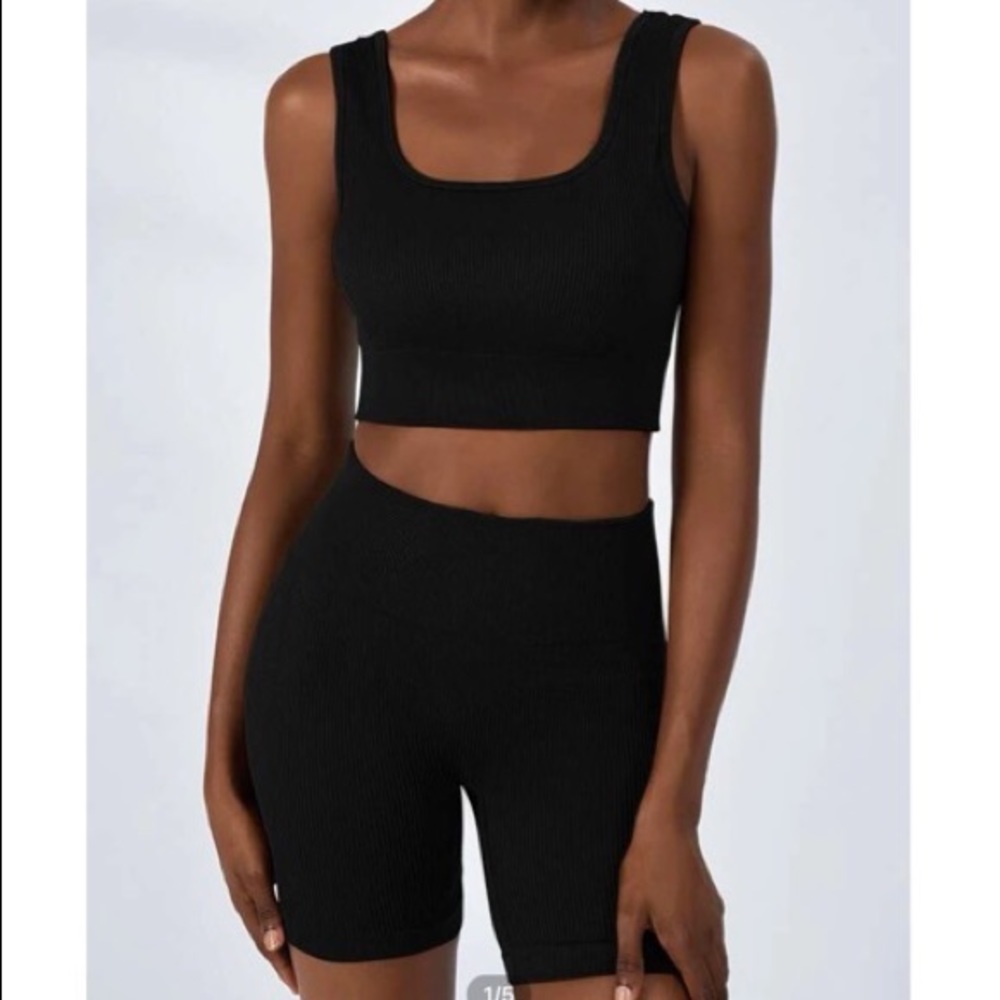 Shein Women’s Black Seamless High Stretch Sports Bra with Biker Shorts